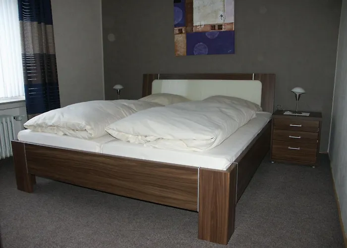 아파트 Appartementhaus Vierjahreszeiten *