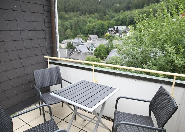 아파트 Appartementhaus Vierjahreszeiten *